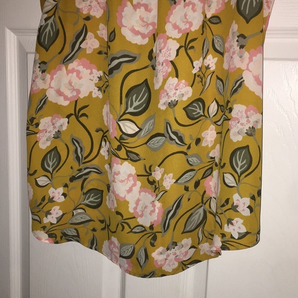 Loft, women’s blouse, size Medium - Picture 6 of 6